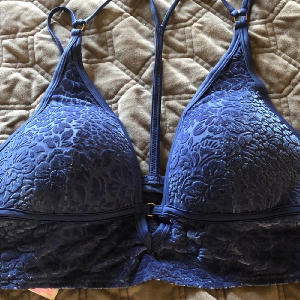 Victoria Secret PINK velvet blue Bra